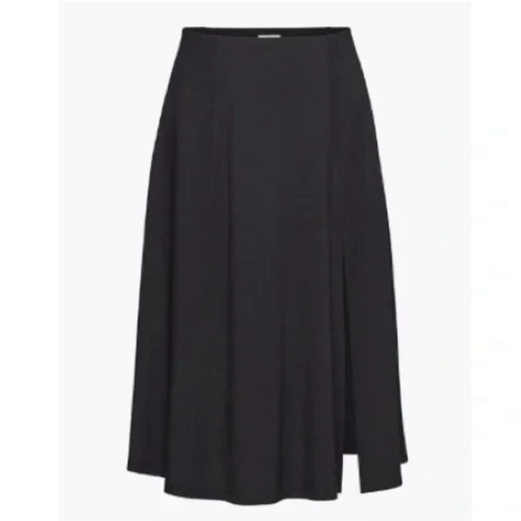 Aritzia Dresses & Skirts - Women’s XS Aritzia Wilfred Black Beach Skirt *no longer sold*